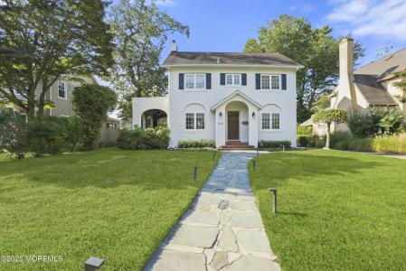 Photo of 510 Blanchard Parkway