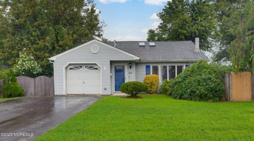 Photo of 32 Dakota Avenue, North Middletown NJ