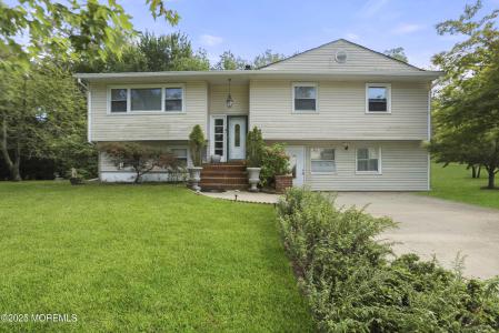Photo of 116 Moss Place, Neptune NJ