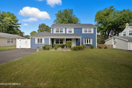 Photo of 9 Idolstone Lane, Matawan NJ