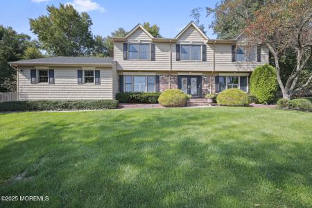 Photo of 5 Mallard Court, Manalapan NJ