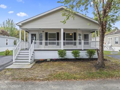 Photo of 75 Village Road