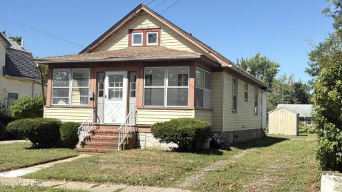 Photo of 44 W Sunset Avenue, Red Bank NJ