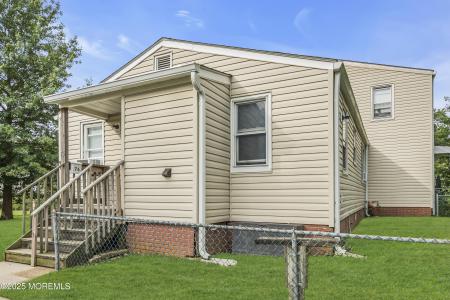 Photo of 76 Belshaw Avenue, Shrewsbury Twp NJ