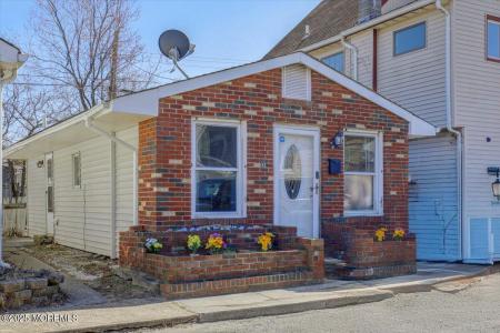 Photo of 11 Waterview Place, Keansburg NJ