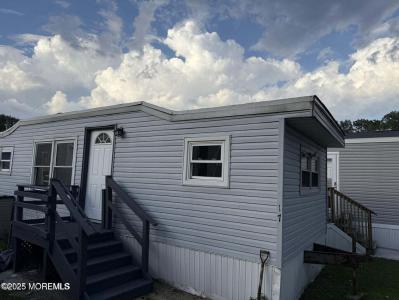 Photo of 17 Gary Avenue