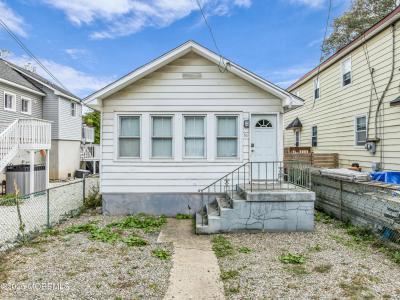 Photo of 51 Matthew Street, Highlands NJ