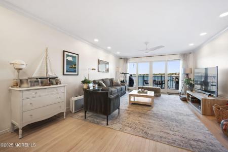 Photo of 130 Bodman Place 8, Red Bank NJ