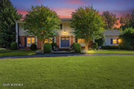 Photo of 25 Surrey Lane