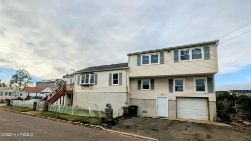 Photo of 417 Pine Street, Union Beach NJ