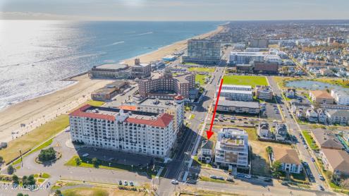 Photo of 200 7th Avenue