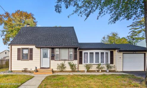 Photo of 19 Woody Terrace, Hazlet NJ