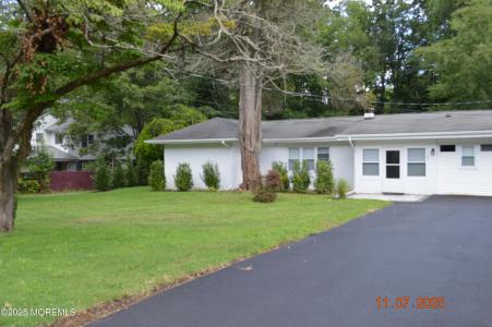 Photo of 14 Homestead Lane, Roosevelt NJ