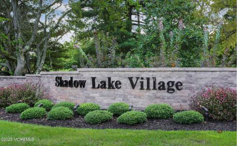 Photo of 163 Lexington Court, Red Bank NJ