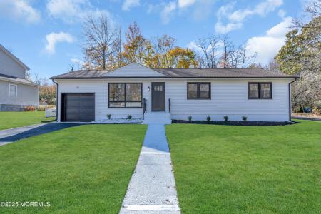 Photo of 33 Lake Drive, Roosevelt NJ