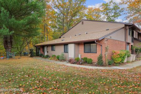 Photo of 40 Ellsworth Court