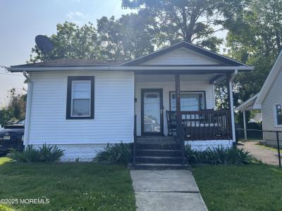 Photo of 126 Leonard Avenue