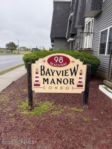 Photo of 98 Beachway Avenue 9