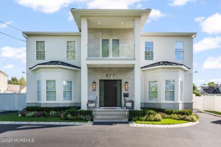 Photo of 877 Norwood Avenue