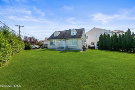 Photo of 869 Norwood Avenue