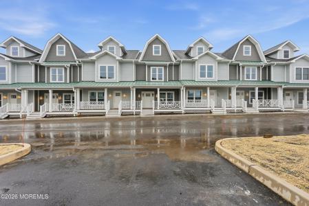 Photo of 801 Main Street B4