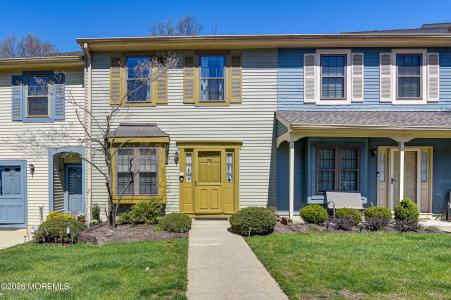 Photo of 258 Grassmere Court