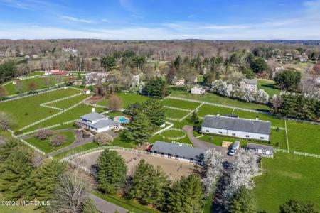 Photo of 10 Paddock Lane, Colts Neck NJ
