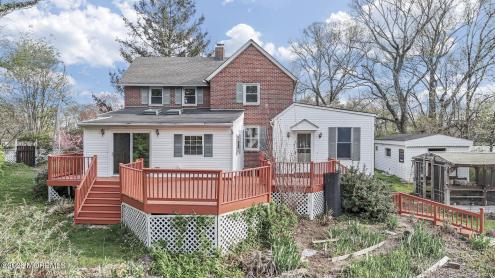 Photo of 42 Bayberry Lane