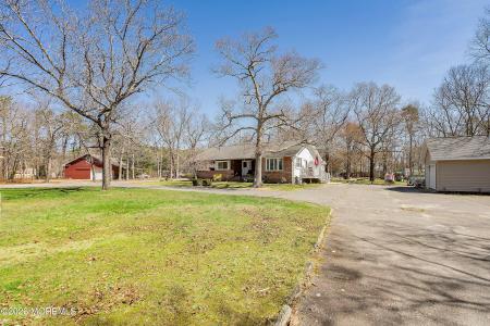 Photo of 745 Oak Glen Road