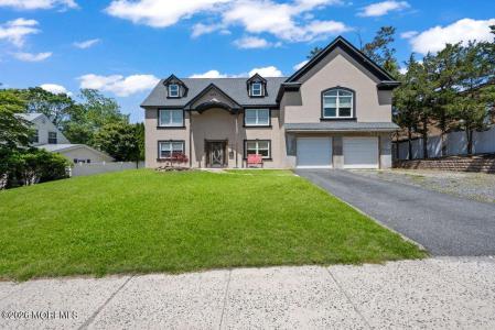 Photo of 101 Oxford Lane