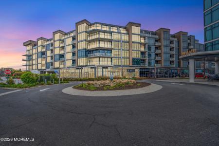 Photo of 15 Morris Avenue 202