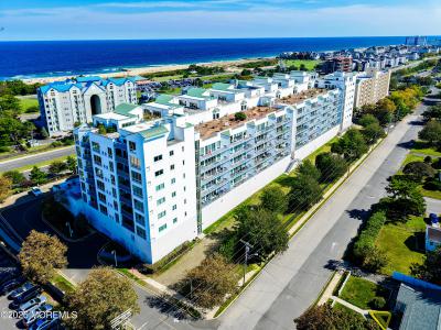 Photo of 432 Ocean Boulevard 110