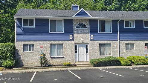 Photo of 4 Spring Meadow Drive