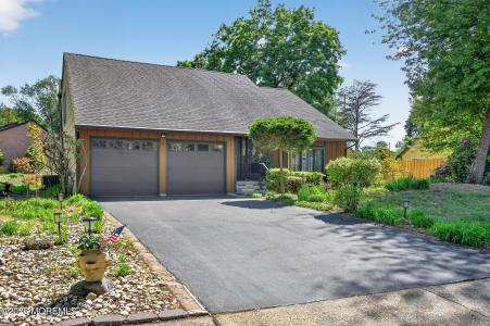 Photo of 3 Scenic Lane, Matawan NJ
