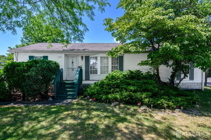 Photo of 8 Snow Chief Court, Howell NJ