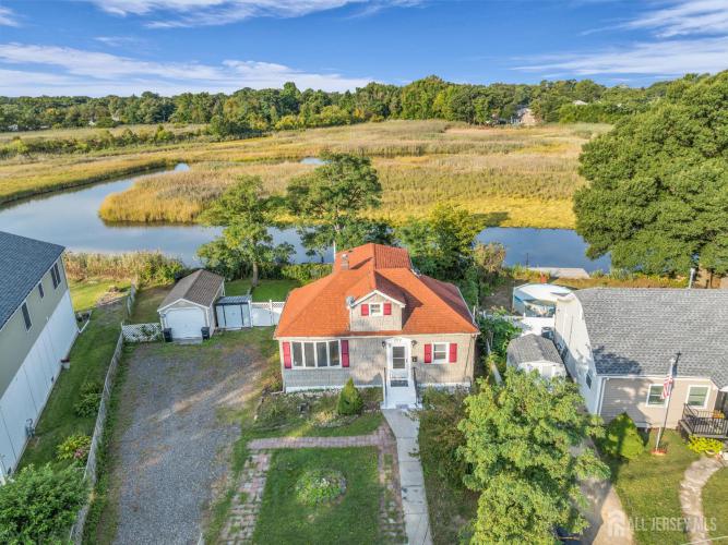 Photo of 177 Creek Road, Keansburg NJ