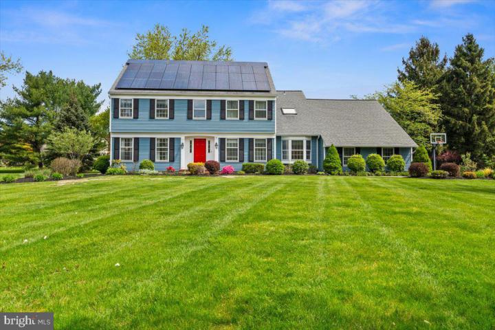 Photo of 1 Wickford Court, Princeton Junction NJ