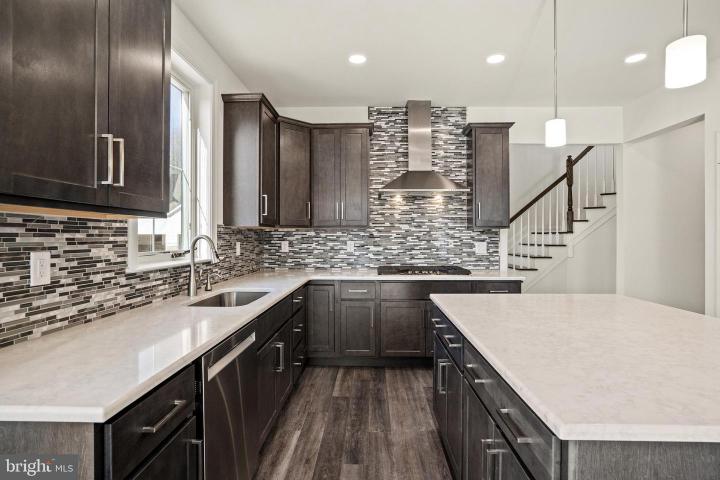 Photo of 33 Kay Chiarello Way, Hamilton NJ