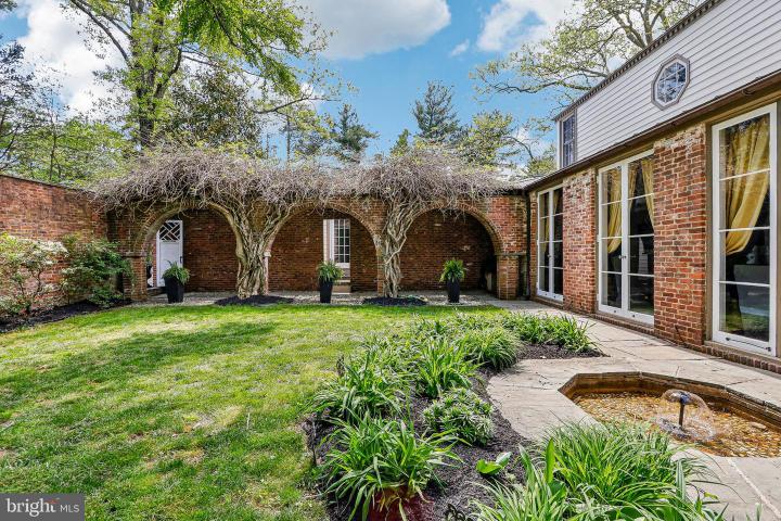 Photo of 33 Rosedale Road, Princeton NJ