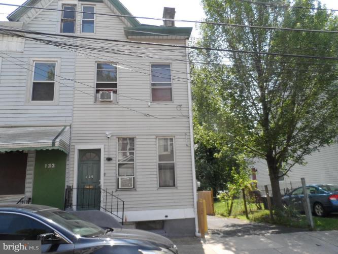 Photo of 135 Fountain Avenue, Trenton NJ