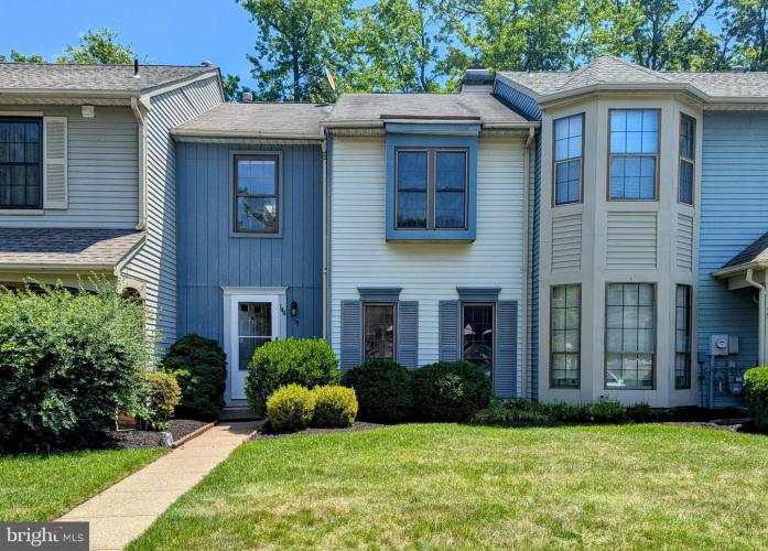 Photo of 144 Tynemouth Court, Robbinsville NJ