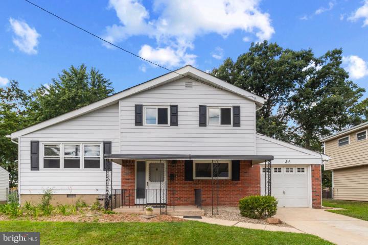 Photo of 86 Mark Twain Drive, Hamilton NJ