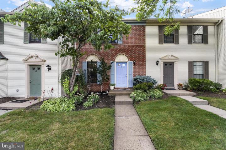 Photo of 43 Oneill Court, Trenton NJ