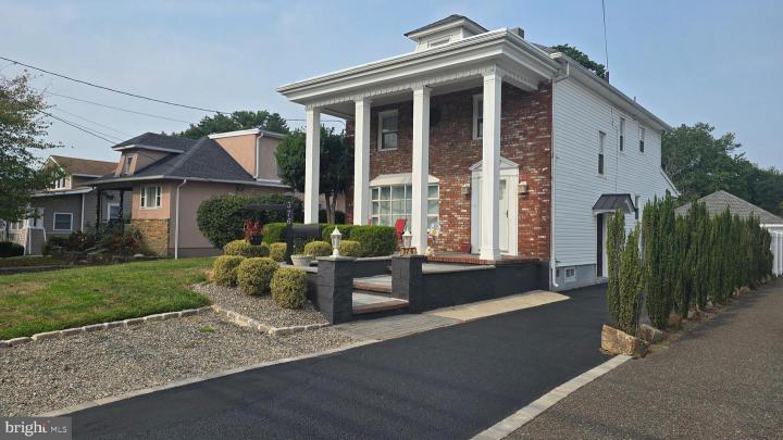 Photo of 376 White Horse Avenue, Hamilton NJ