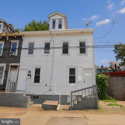 Photo of 270 Hills Place, Trenton NJ