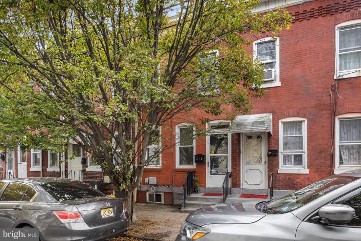 Photo of 113 Hewitt Street, Trenton NJ