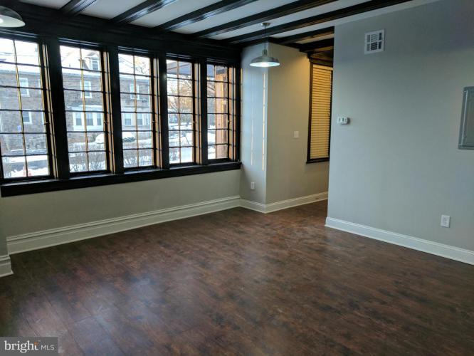 Photo of 399 W State Street, Trenton NJ