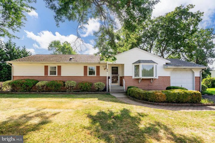 Photo of 6 Kim Valley Road, Hamilton NJ