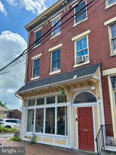 Photo of 209 E Front Street, Trenton NJ
