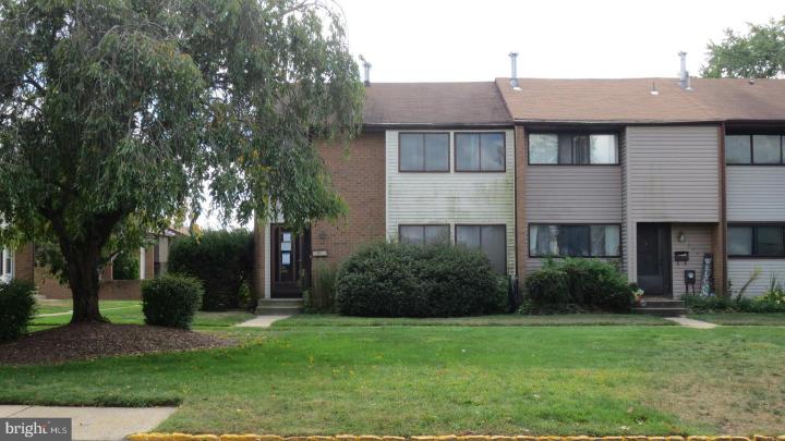 Photo of 203 Canterbury Court